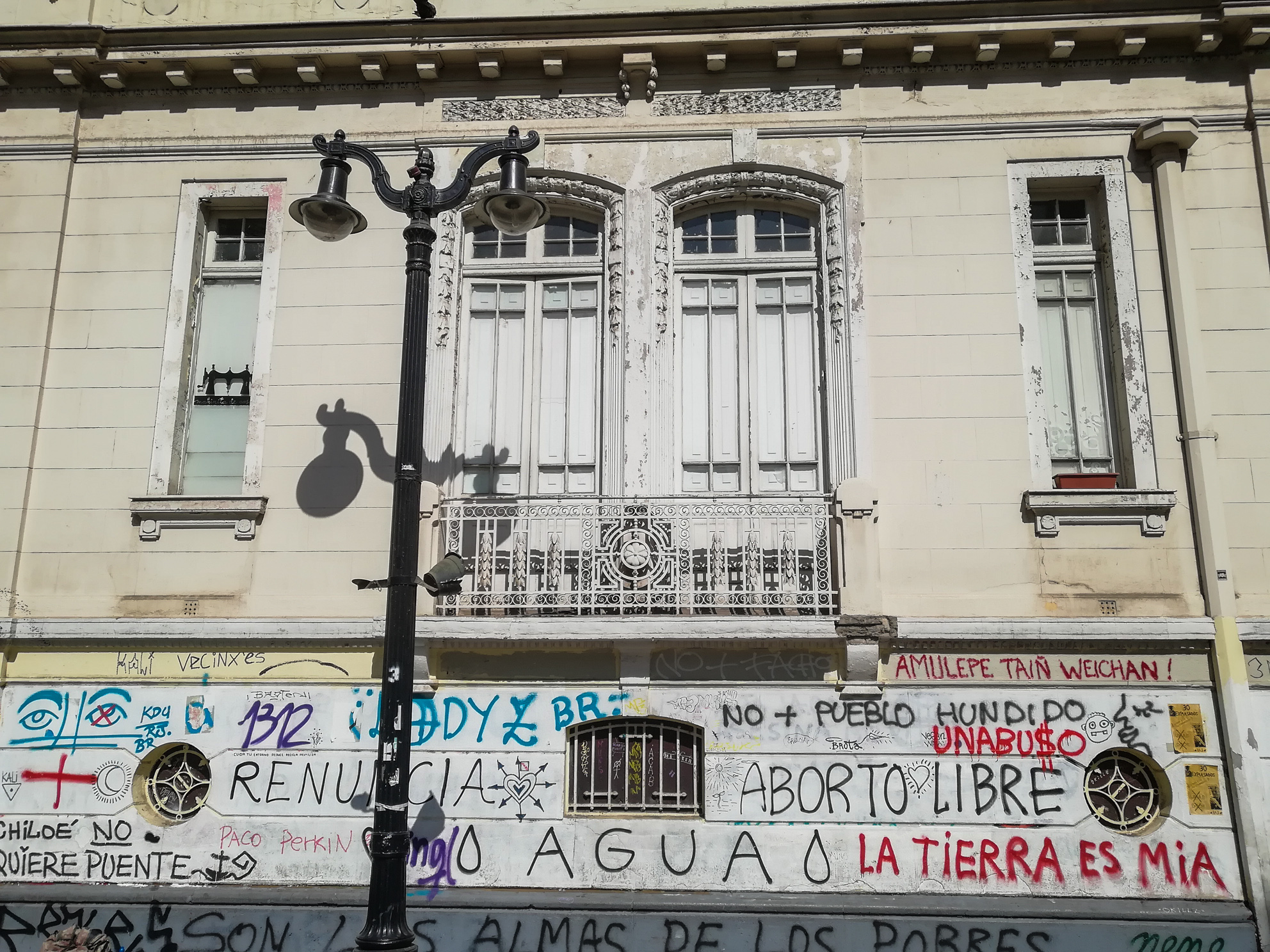 Graffiti in Santiago