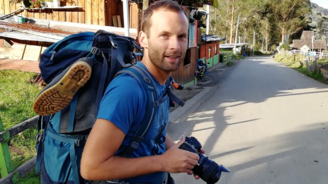 Tobi noch guten Mutes vor der Wanderung