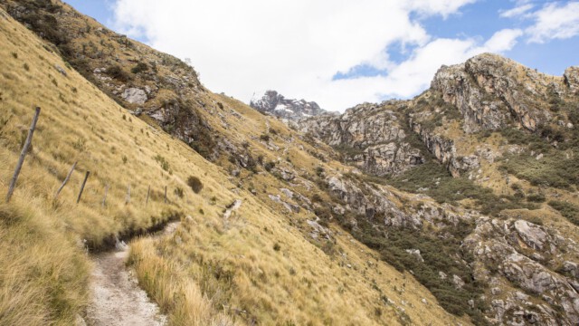Weg zur Laguna Churup