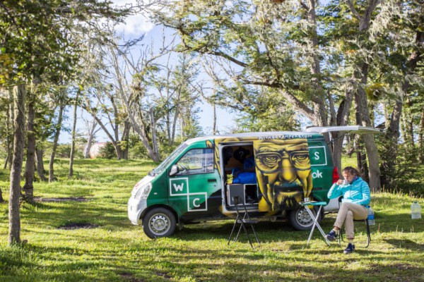 Helena mit Campervan