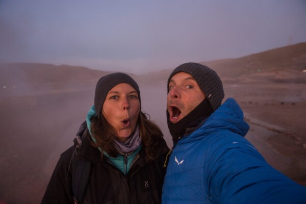 Helena und Tobi an den Geysers del Tatio