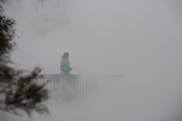 Helena im Dampf in Rotorua