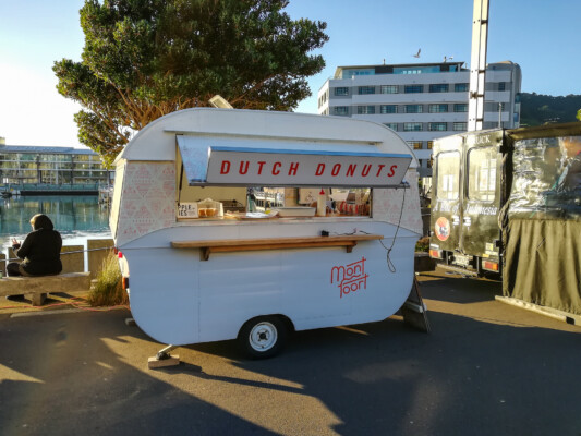 food market im Wellington Harbour